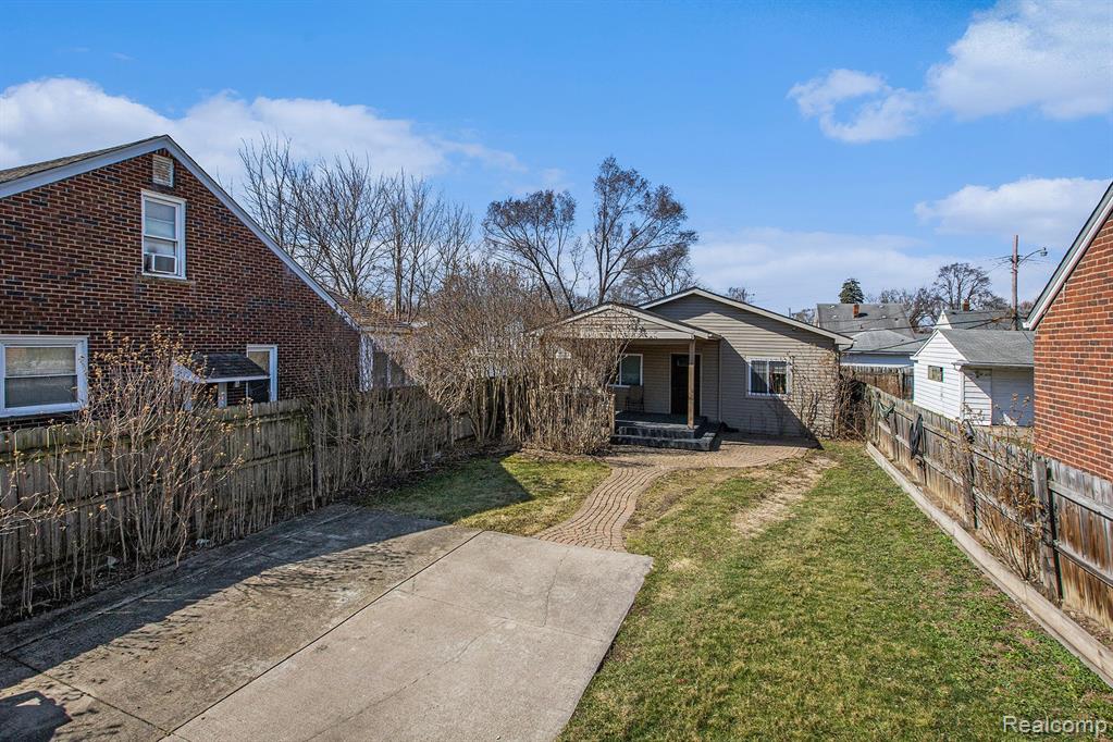 6387 ABINGTON Avenue, Detroit, MI 48228 — Photo 3