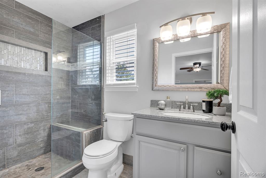 45447 Michael Court, Canton, MI 48188 — Photo 18
