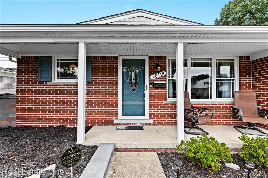 40718 Ivywood Lane, Plymouth, MI 48170 — Photo 5