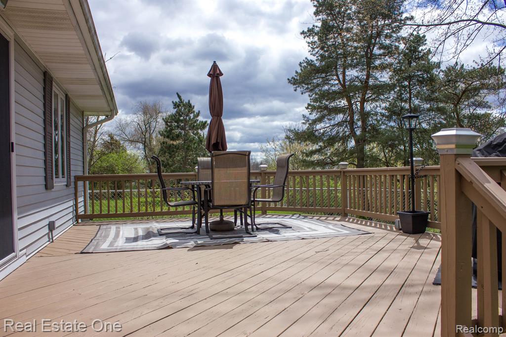 6711 KUTTSHILL Drive NE, Rockford, MI 49341 — Photo 7