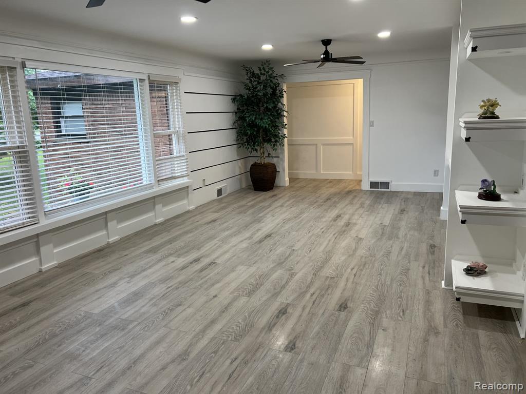 51815 8 Mile Road, Salem, MI 48167 — Photo 4