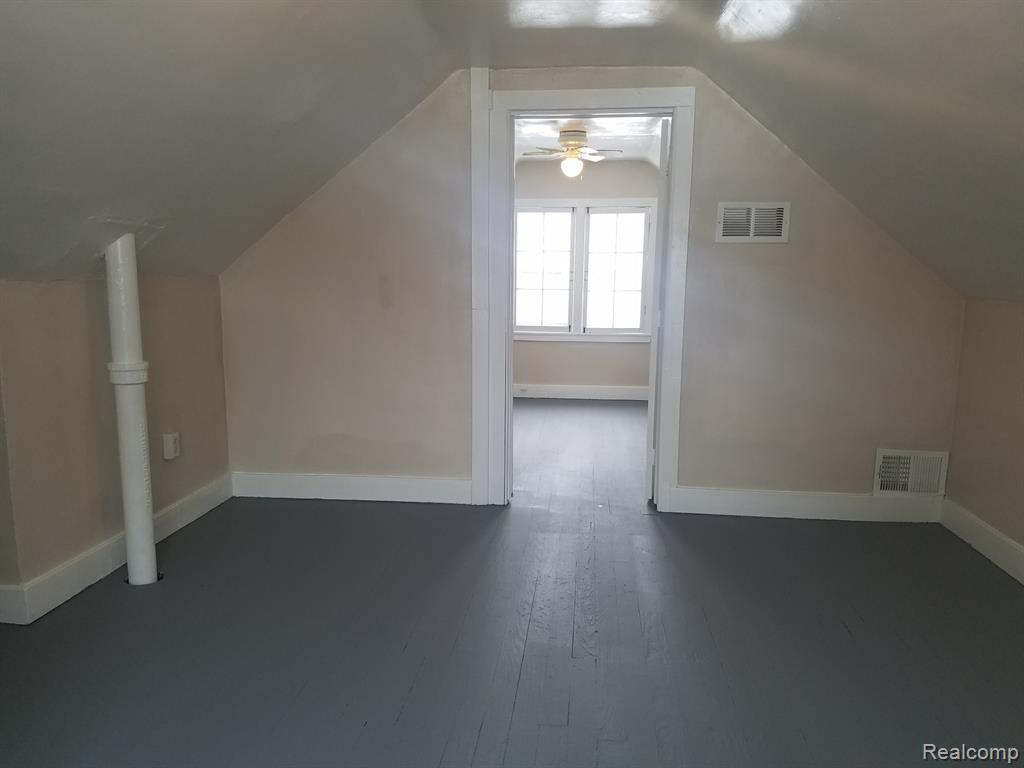 460 Nebraska Avenue, Pontiac, MI 48341 — Photo 5