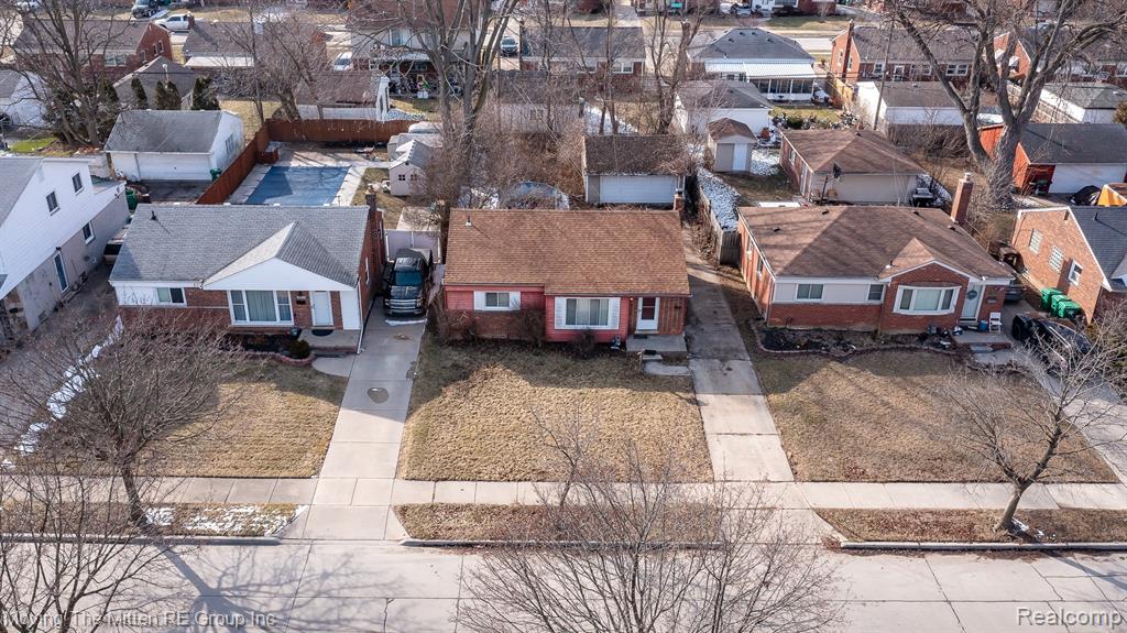 6735 Whitby Street, Garden City, MI — Photo 27