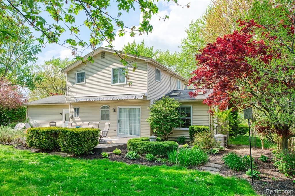 4231 Stanley Court, Waterford, MI 48329 — Photo 29