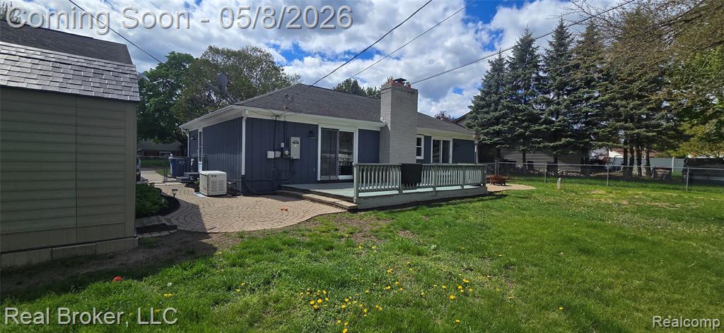 6948 Chirrewa Street, Westland, MI — Photo 26