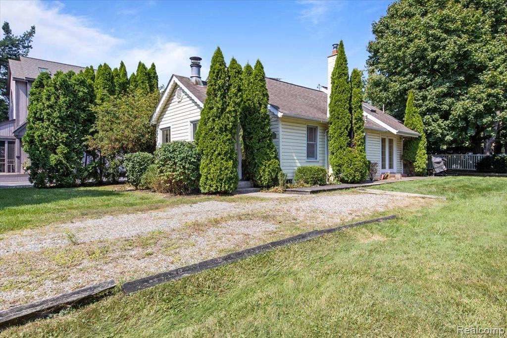 46056 SUNSET Street, Northville, MI 48167 — Photo 33