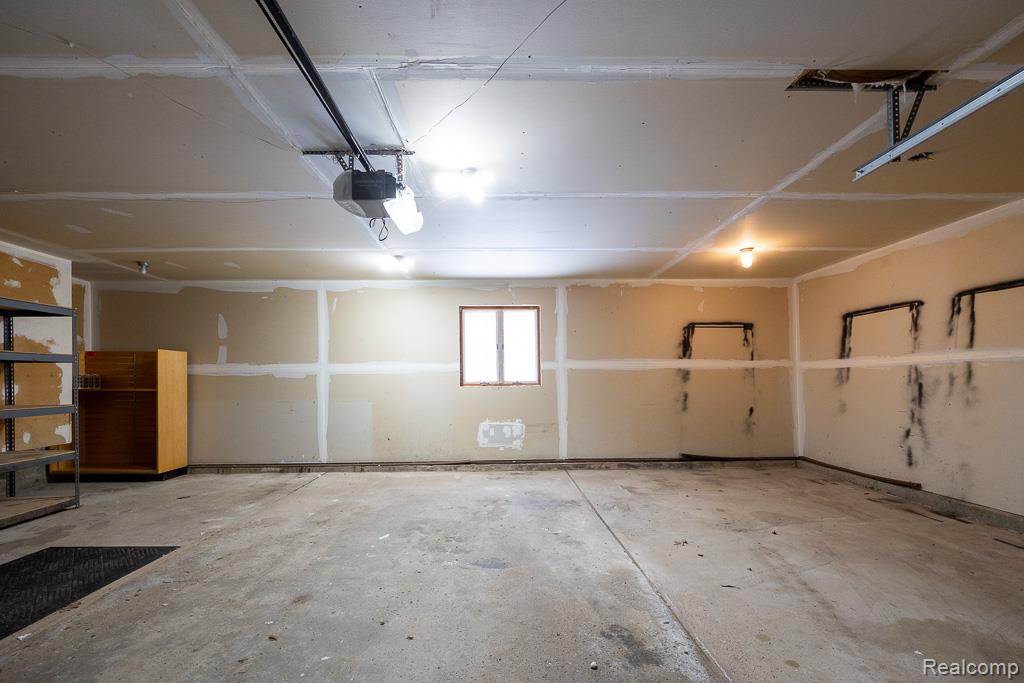 6005 Upper Straits Boulevard, West Bloomfield, MI 48324 — Photo 92