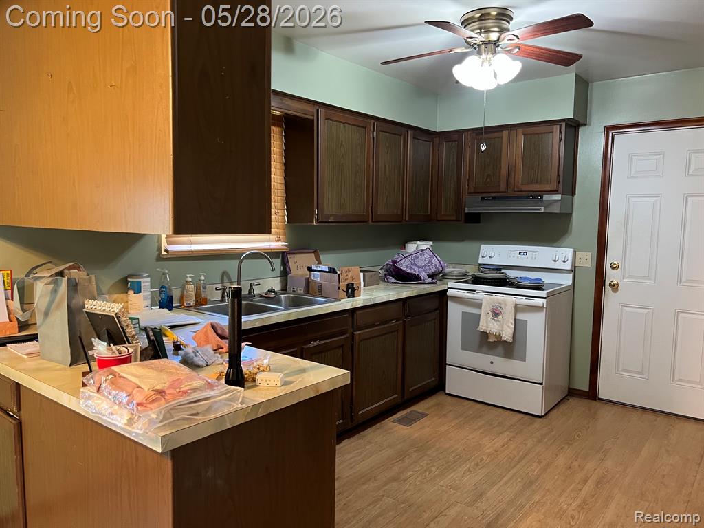 1725 Farnsworth Road, Lapeer, MI 48446 — Photo 8