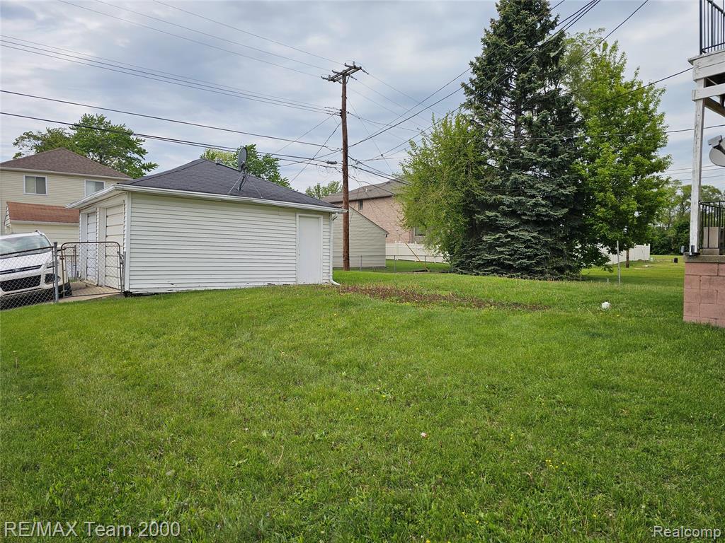 7005 Orchard Avenue, Dearborn, MI 48126 — Photo 3
