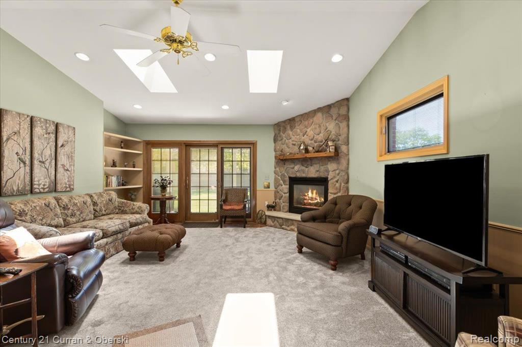 4669 PARKSIDE Boulevard, Allen Park, MI 48101 — Photo 15