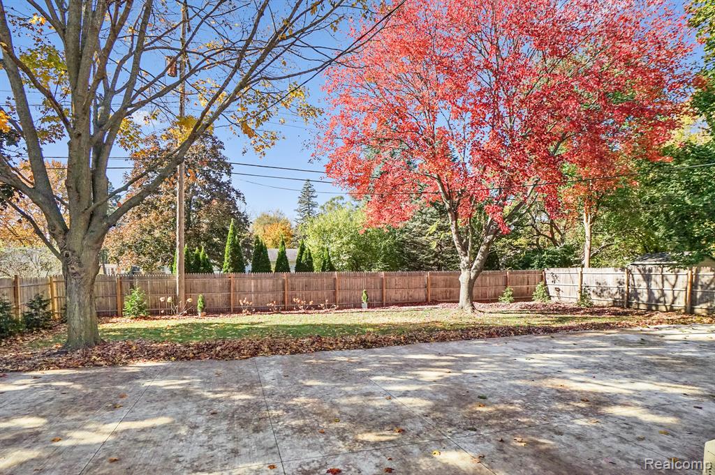 507 Dale Street, Flushing, MI 48433 — Photo 30