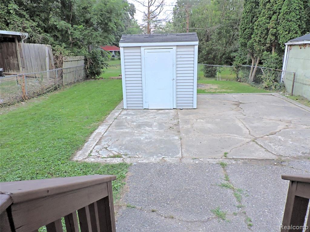 4014 Jacque Street, Flint, MI 48532 — Photo 21