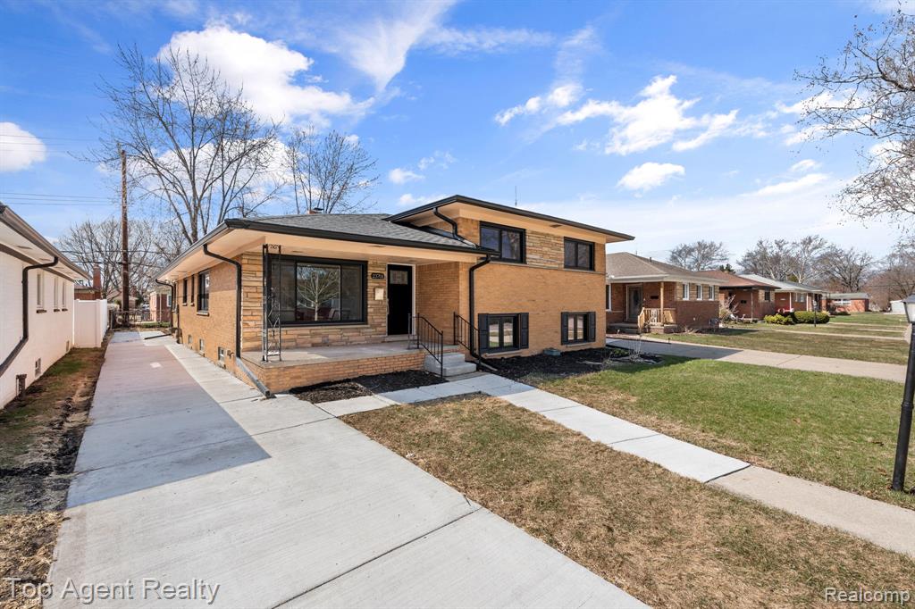 23701 Marlow Street, Oak Park, MI 48237 — Photo 3