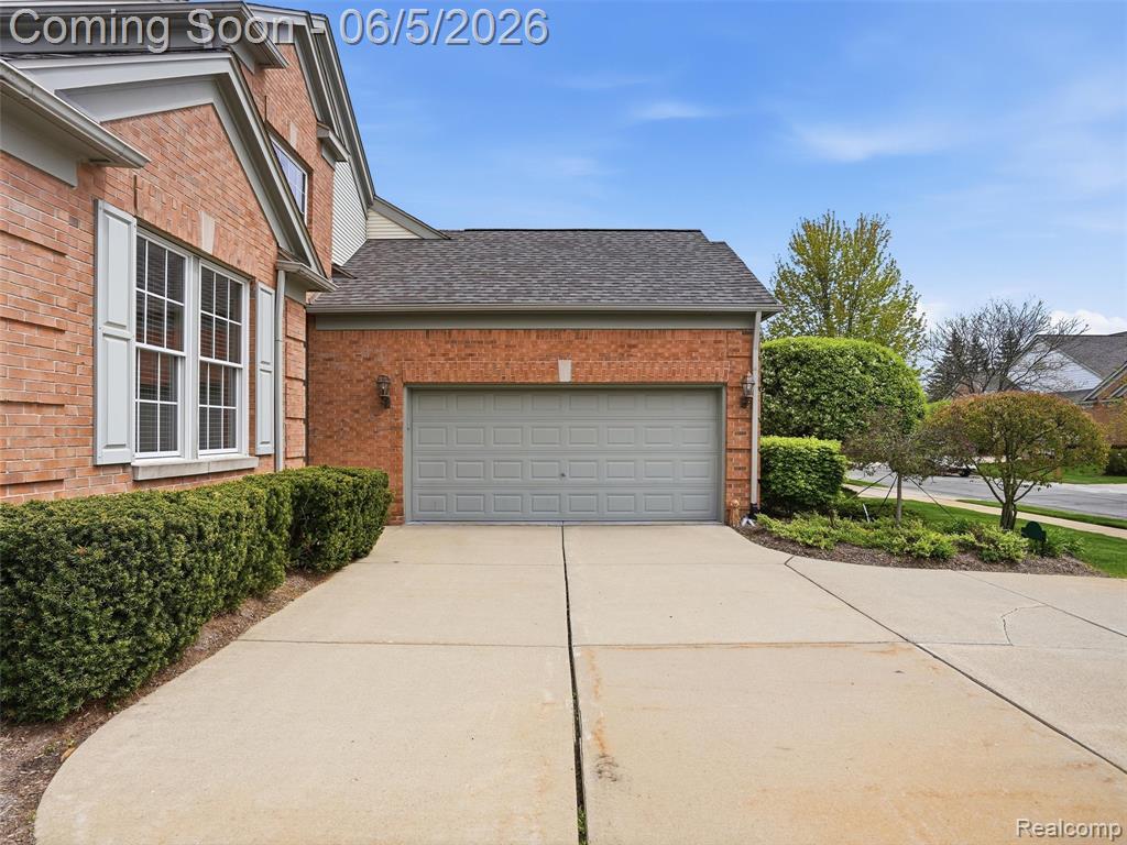 5211 Belmonte Drive, Rochester, MI 48306 — Photo 34