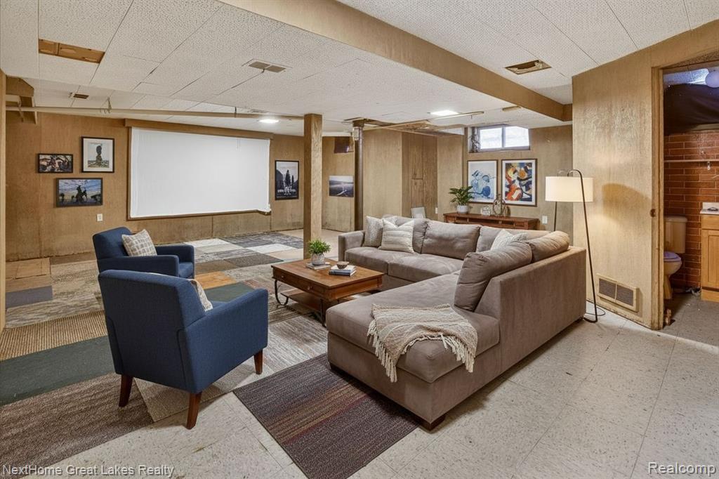 812 Barney Avenue, Flint, MI 48503 — Photo 23