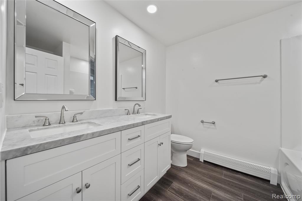 5461 E Holly Road, Holly, MI 48442 — Photo 12