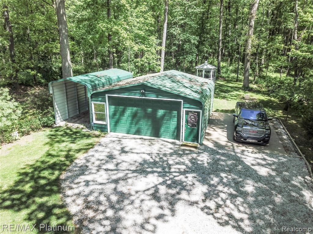 841 HURLEY Drive, Howell, MI 48843 — Photo 60