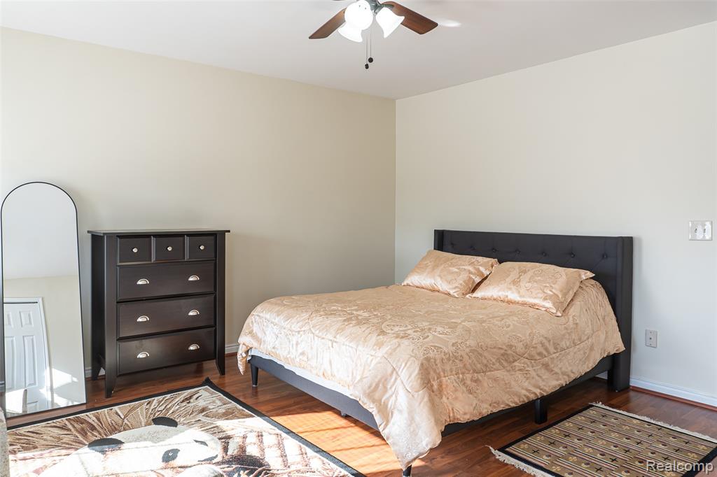 13207 St Ervin Avenue, 26, Detroit, MI 48215 — Photo 23