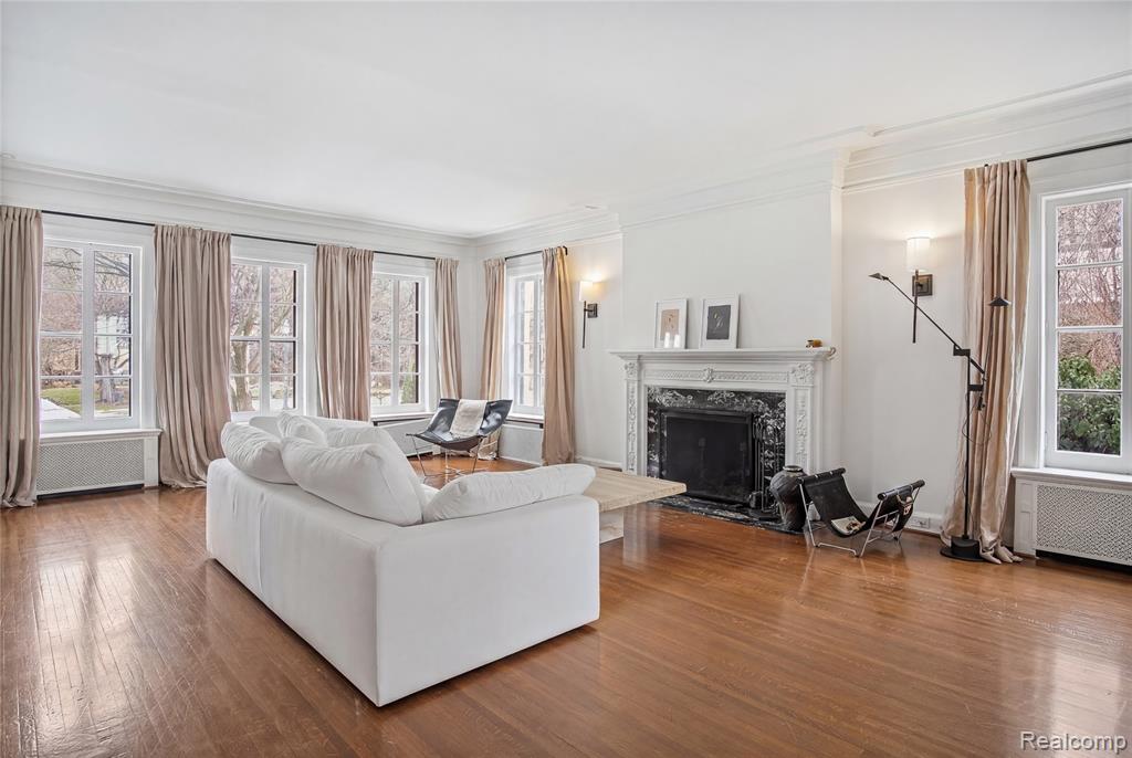 841 W Boston Boulevard, Detroit, MI 48202 — Photo 10