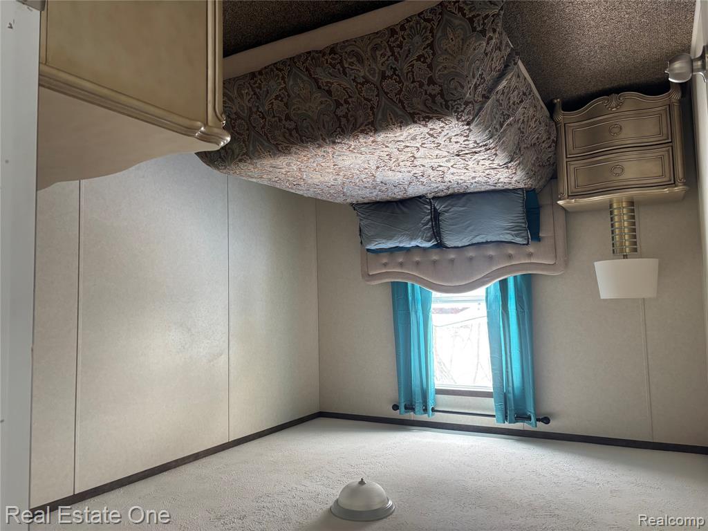 573 Turquoise Drive, Whitmore Lake, MI 48189 — Photo 12