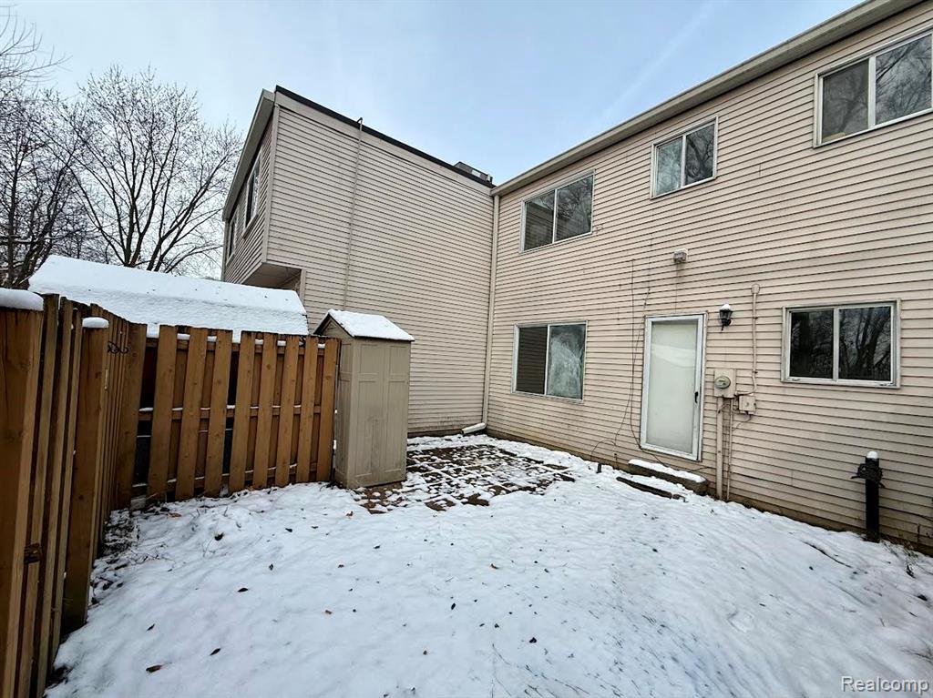 805 Estrada Drive, Belleville, MI 48111 — Photo 42