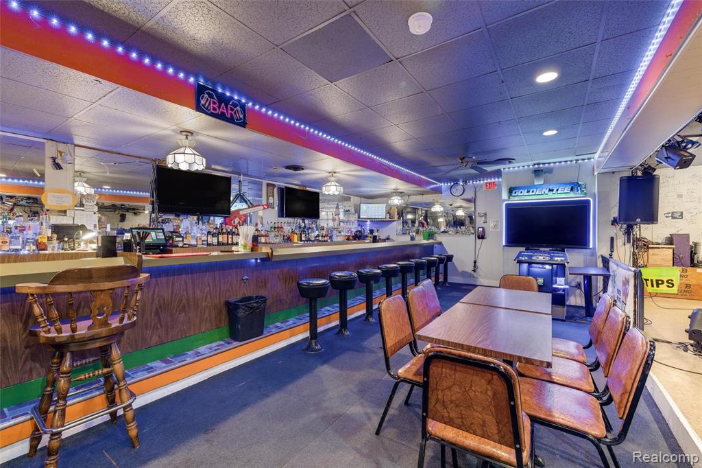 844 E 10 Mile Road, Hazel Park, MI 48030 — Photo 35
