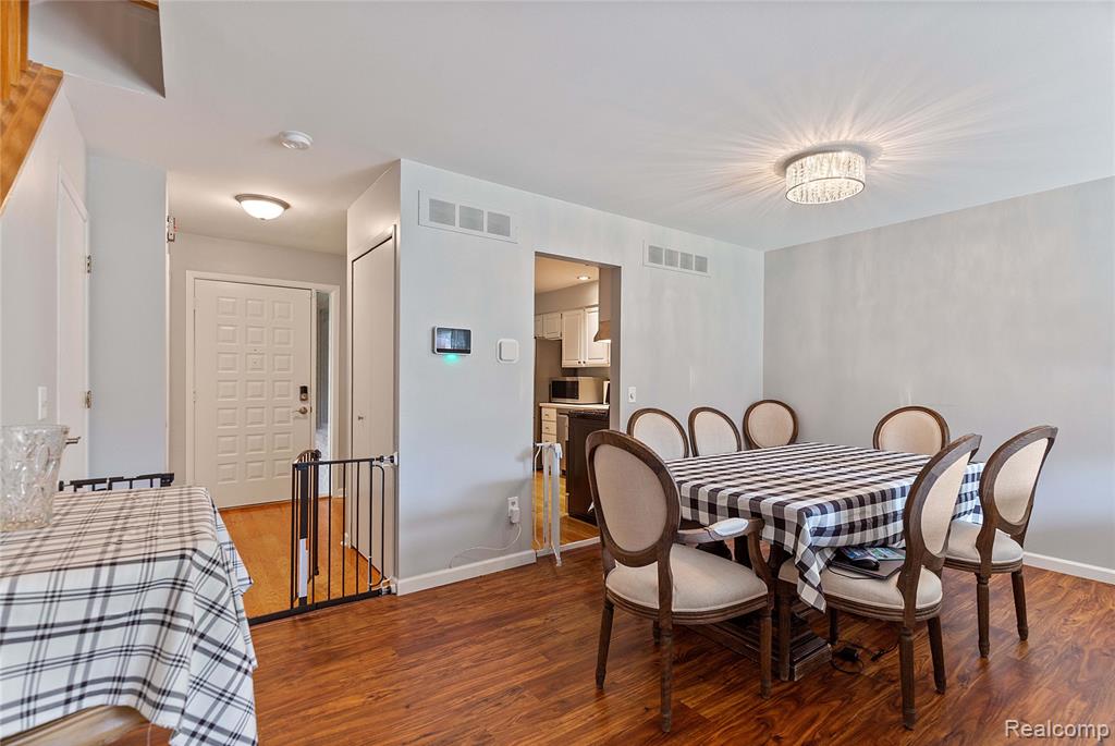 587 Tennyson, Rochester Hills, MI 48307 — Photo 10