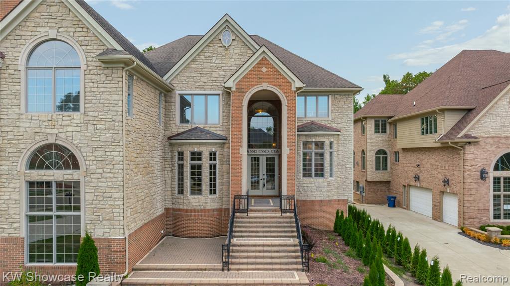 5512 Essex Court, West Bloomfield, MI — Photo 6