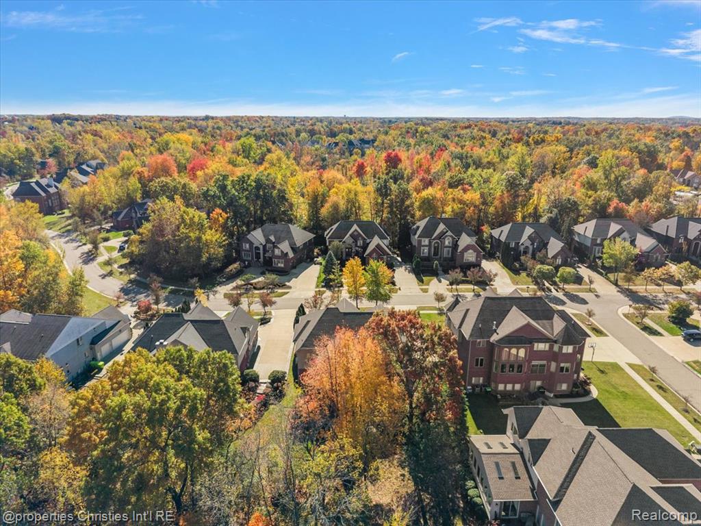 7220 Essex Drive, West Bloomfield, MI — Photo 16