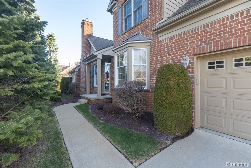 45042 S Broadmoor Circle, Northville, MI, 48168