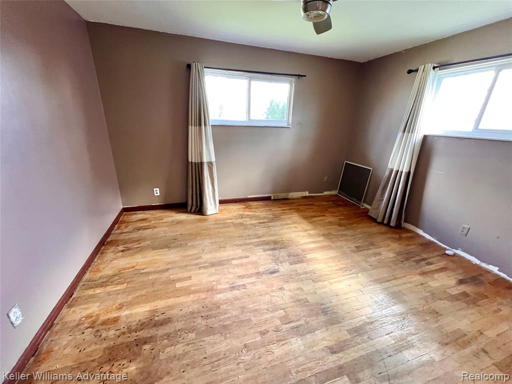 913 Cameron Avenue, Pontiac, MI 48340 — Photo 18
