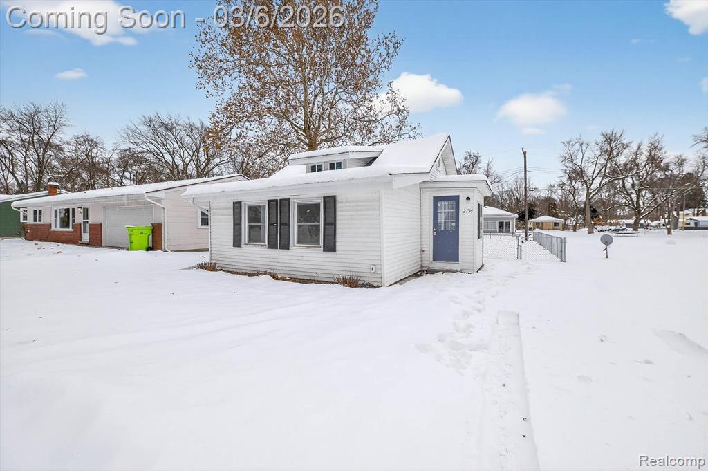 2754 Fishermans Drive, Highland, MI 48356 — Photo 4