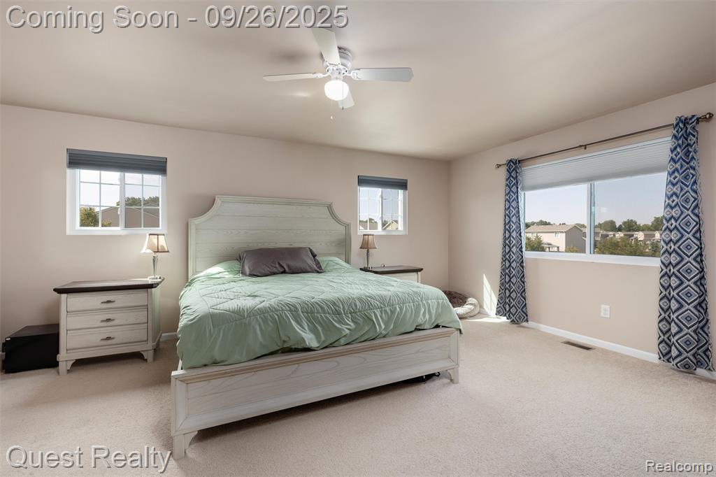 70 Fountain Park Drive, Waterford, MI 48327 — Photo 19