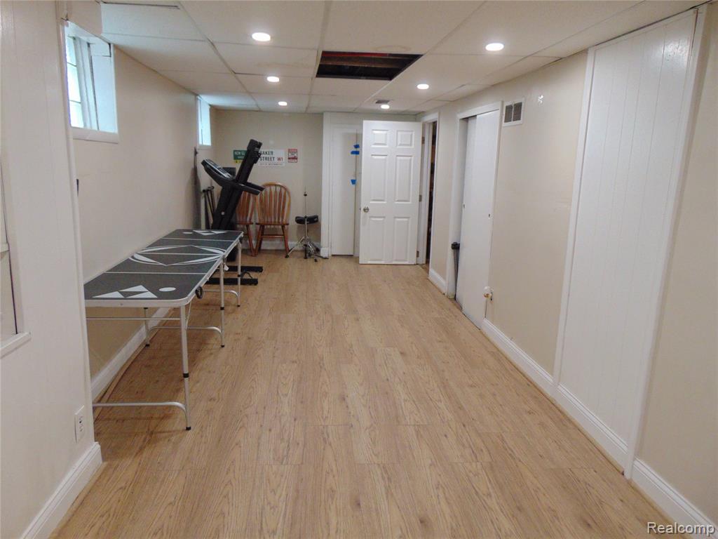 613 E Woodruff Avenue, Hazel Park, MI 48030 — Photo 22
