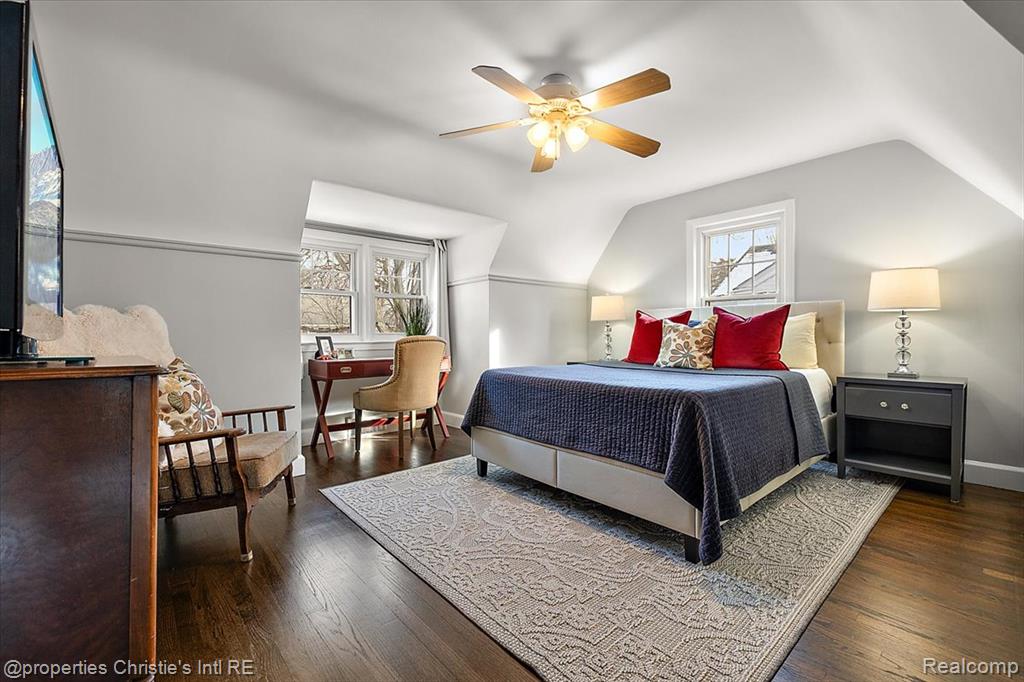 1253 Grayton Street, Grosse Pointe Park, MI 48230 — Photo 18