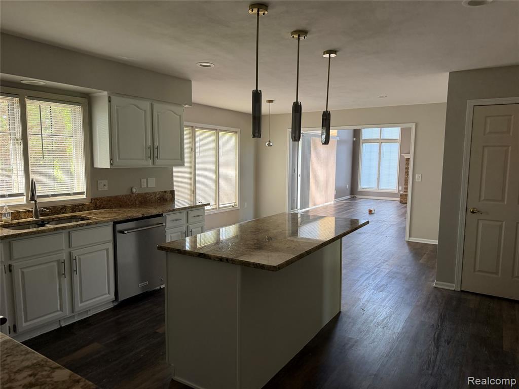 50015 Cooke Avenue, Plymouth, MI 48170 — Photo 8