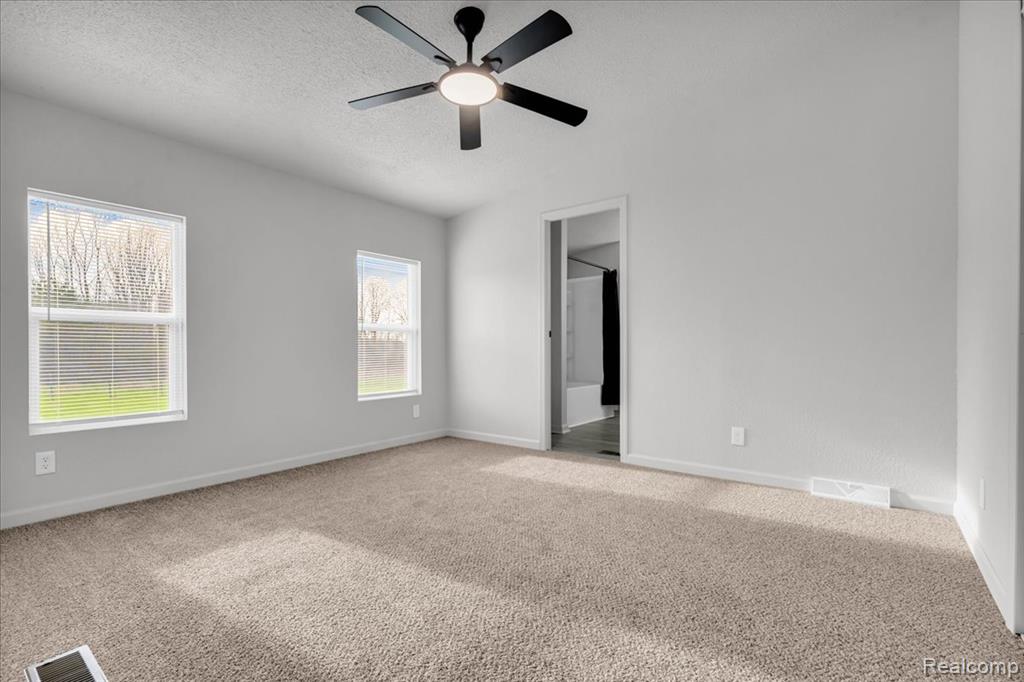 1160 S Van Vleet Road, Swartz Creek, MI 48473 — Photo 14