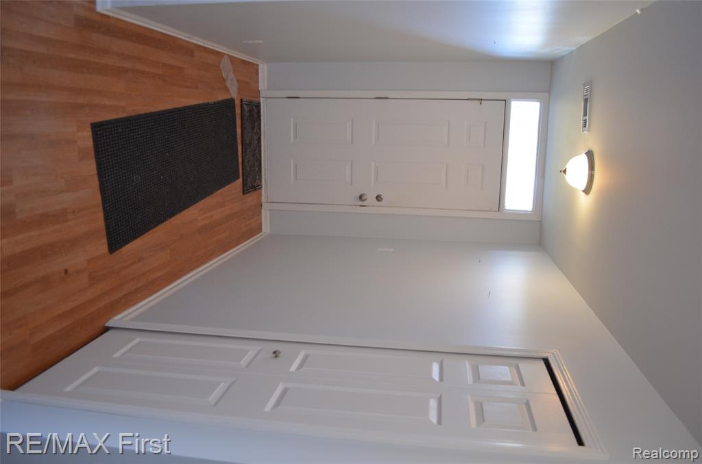 4287 Berkshire Drive, Sterling Heights, MI 48314 — Photo 3
