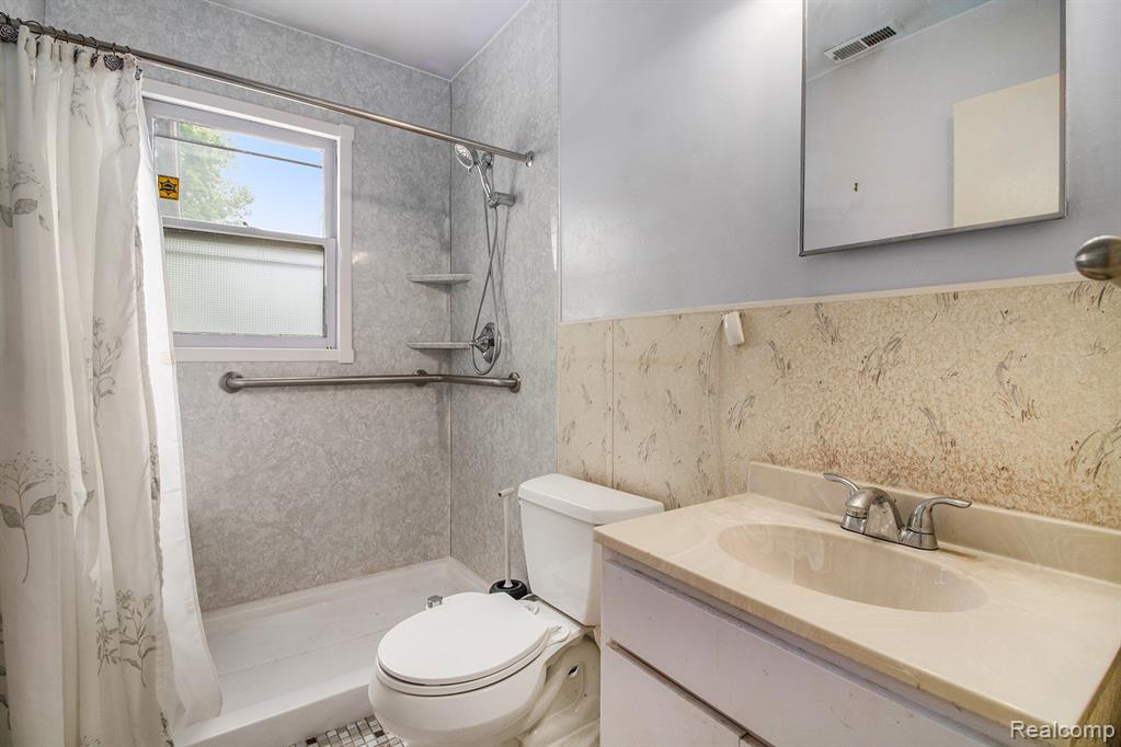 6042 Harrison Street, Garden City, MI — Photo 11
