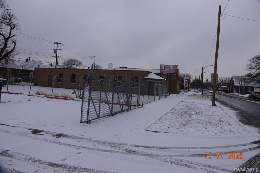 15075 Meyers Road, Detroit, MI 48227 — Photo 4
