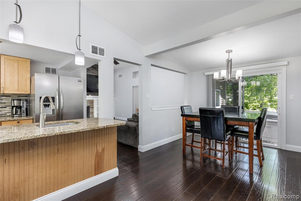790 Hillcliff Drive, Waterford, MI 48328 — Photo 5