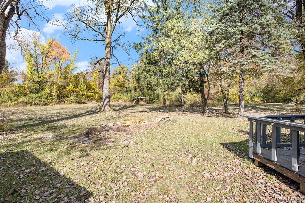 26776 Nelson Avenue, Brownstown, MI 48174 — Photo 15