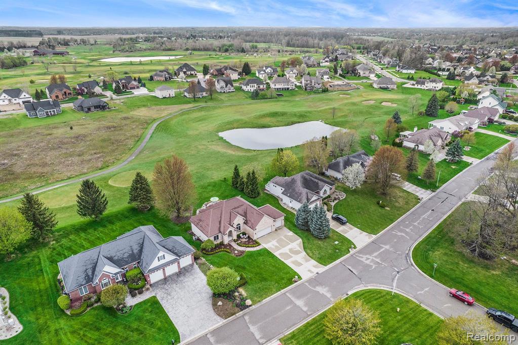 9128 WOODRIDGE Drive, Davison, MI 48423 — Photo 3