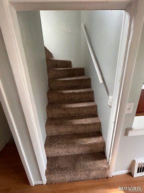 98 S TILDEN Avenue, Waterford, MI 48328 — Photo 16