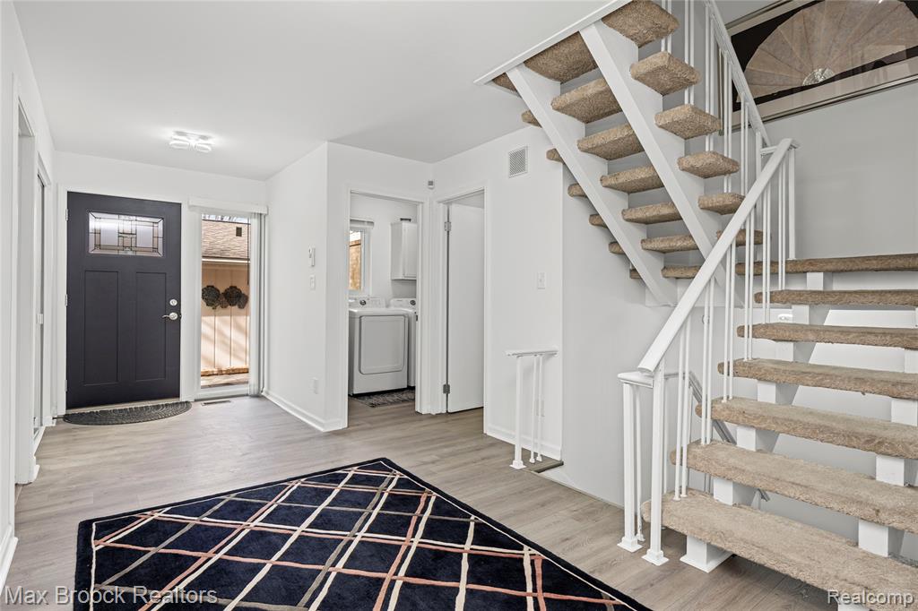 7451 Pebble Point, West Bloomfield, MI — Photo 3