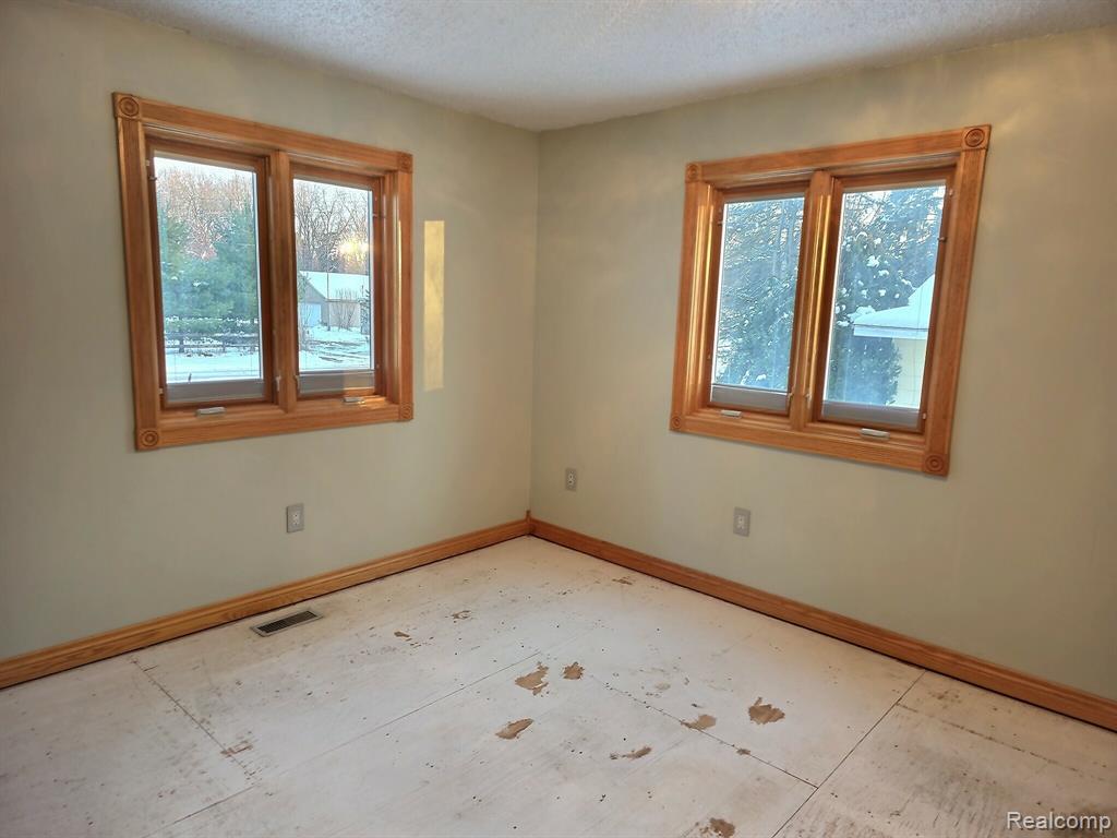 15122 Ripple Drive, Linden, MI 48451 — Photo 7