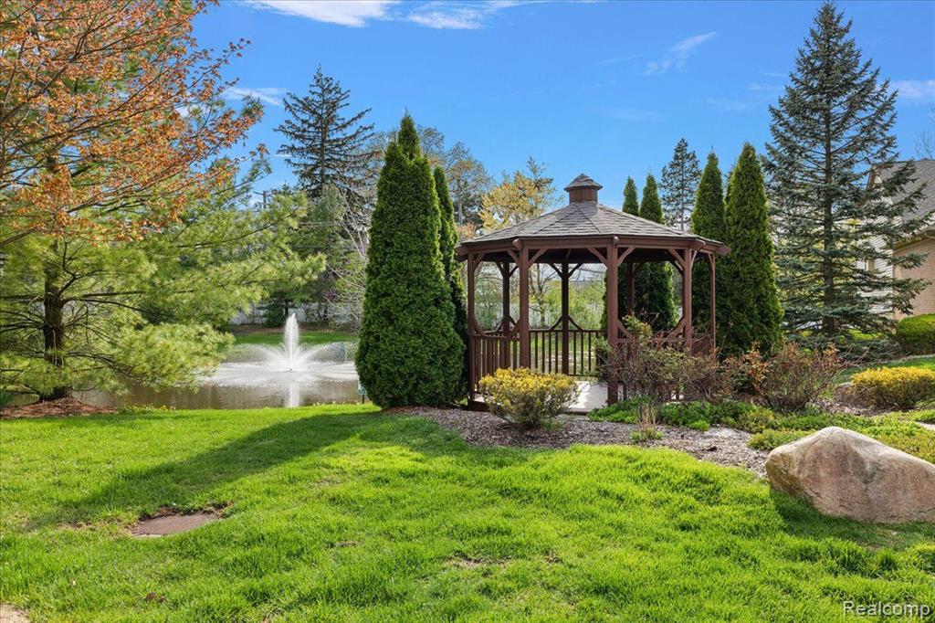 8133 SPRINGDALE Drive, 62, White Lake, MI — Photo 52