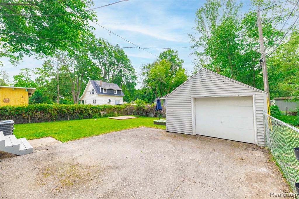 8729 Bellevue Road, Grosse Ile, MI 48138 — Photo 28