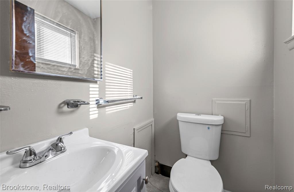 3882 Minnesota Street, Hamtramck, MI 48212 — Photo 12