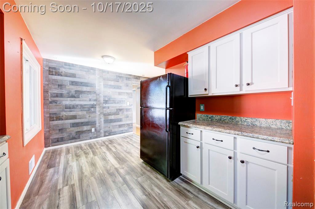 838 Westwood Drive, Fenton, MI 48430 — Photo 10